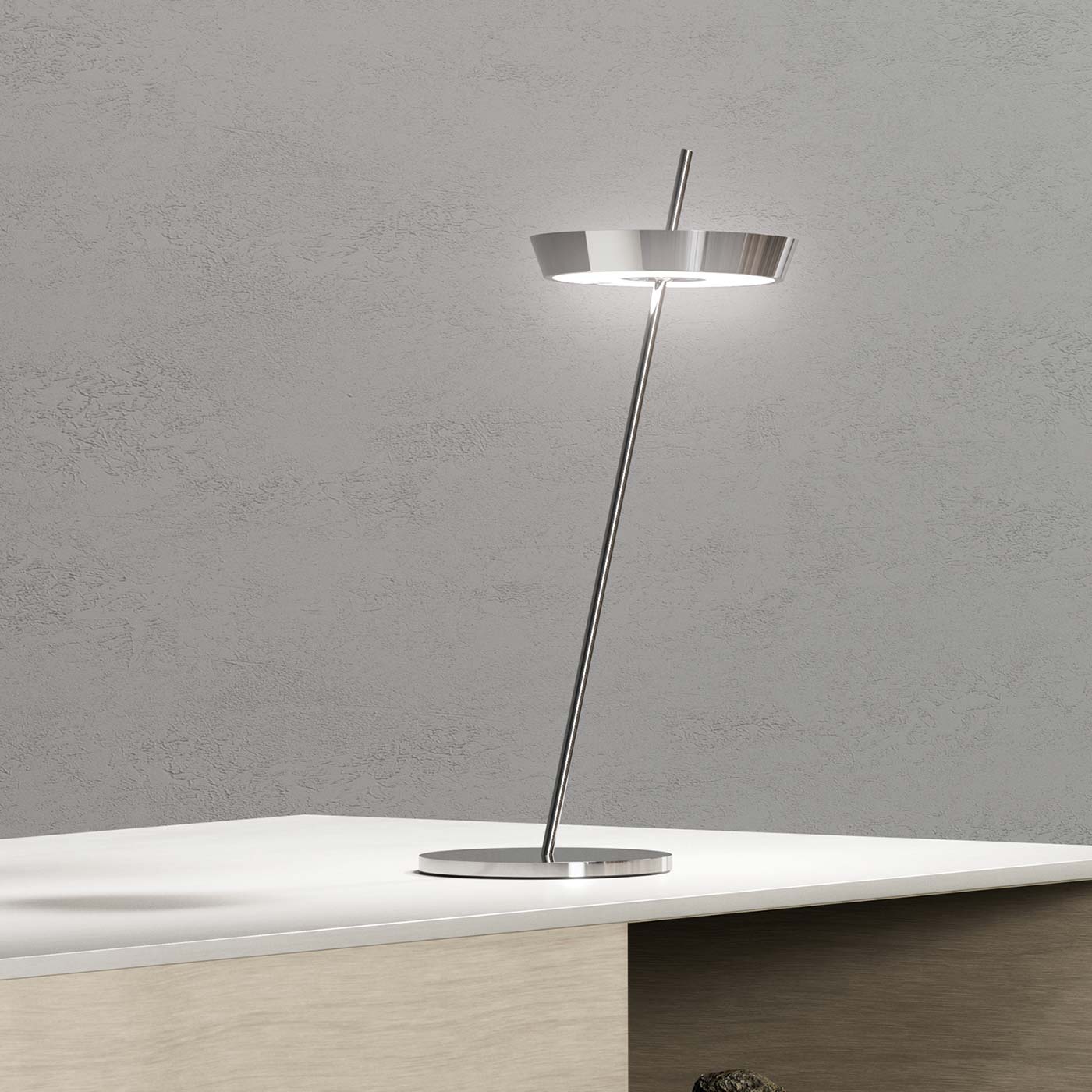 Sigor Mahina lampe de table, sans fil, rechargeable en chrome sur la table